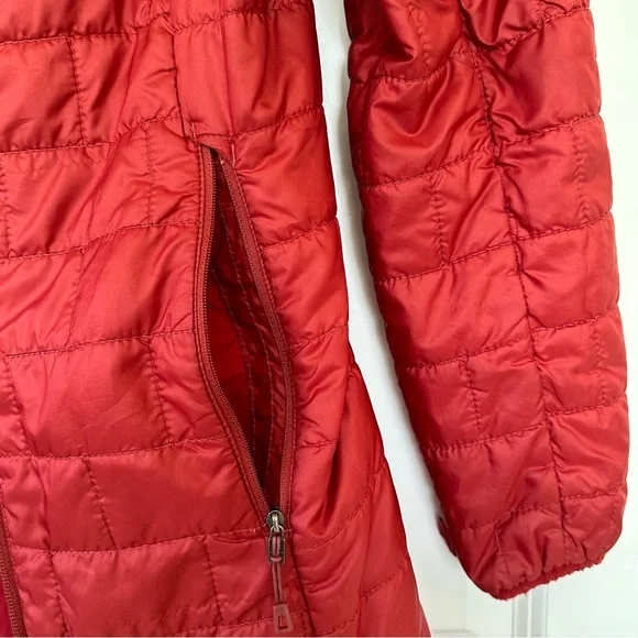 Patagonia Jacket - Flaw - Picture 5 of 13